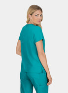 Blouse médicale femme Koi Basics Becca dos - Bleu canard